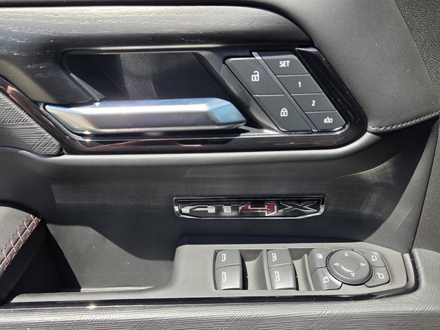 2025 GMC Sierra 1500 AT4X