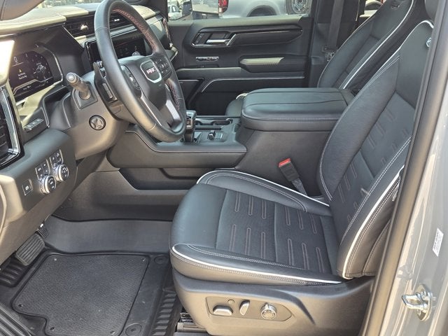 2025 GMC Sierra 1500 AT4X