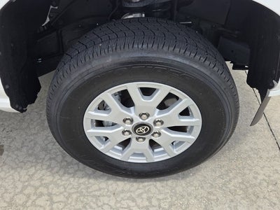 2025 Toyota Tacoma 4WD SR5