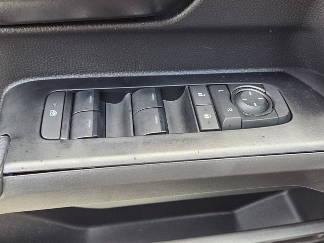 2025 Toyota Tacoma 4WD SR5