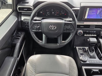 2025 Toyota Tacoma 4WD SR5