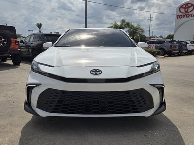 2025 Toyota Camry SE