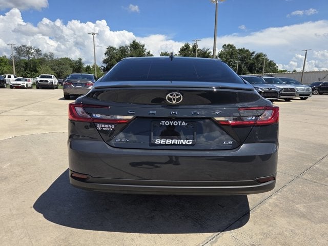 2025 Toyota Camry LE