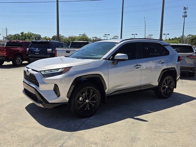 2024 Toyota RAV4 SE