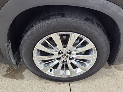 2025 Toyota Grand Highlander Platinum