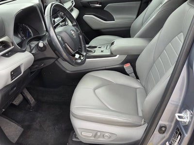 2021 Toyota Highlander XLE