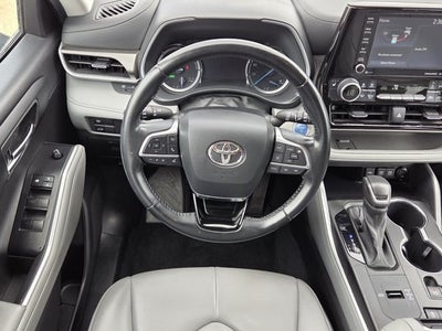 2021 Toyota Highlander XLE