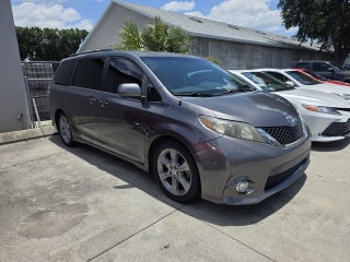 2011 Toyota Sienna SE