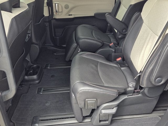 2025 Toyota Sienna Limited