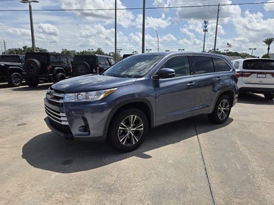 2018 Toyota Highlander LE