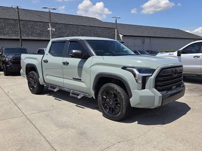 2024 Toyota Tundra 4WD SR5