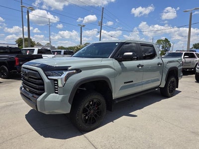 2024 Toyota Tundra 4WD SR5