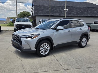 2024 Toyota Corolla Cross LE