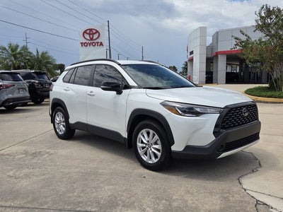 2025 Toyota Corolla Cross LE