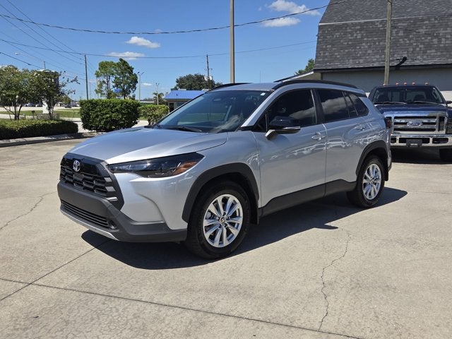 2026 Toyota Corolla Cross LE