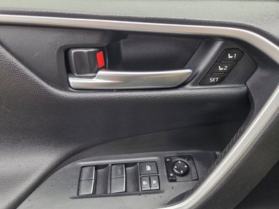 2020 Toyota RAV4 Limited