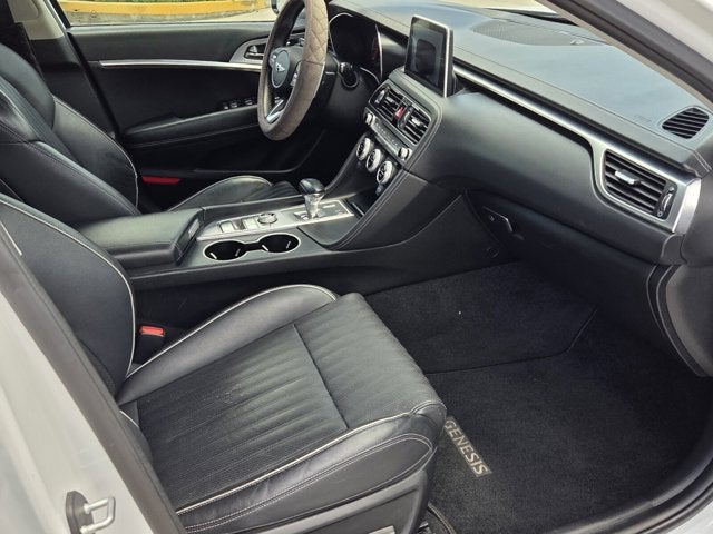 2020 Genesis G70 2.0T