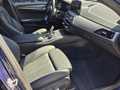 2022 BMW 5 Series 540i