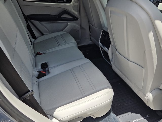 2020 Porsche Cayenne Base